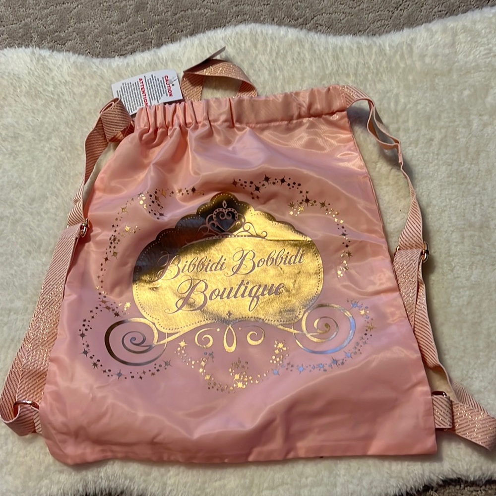 NWT BIBBIDI BOBBIDI BOUTIQUE‎ CINCH BAG.